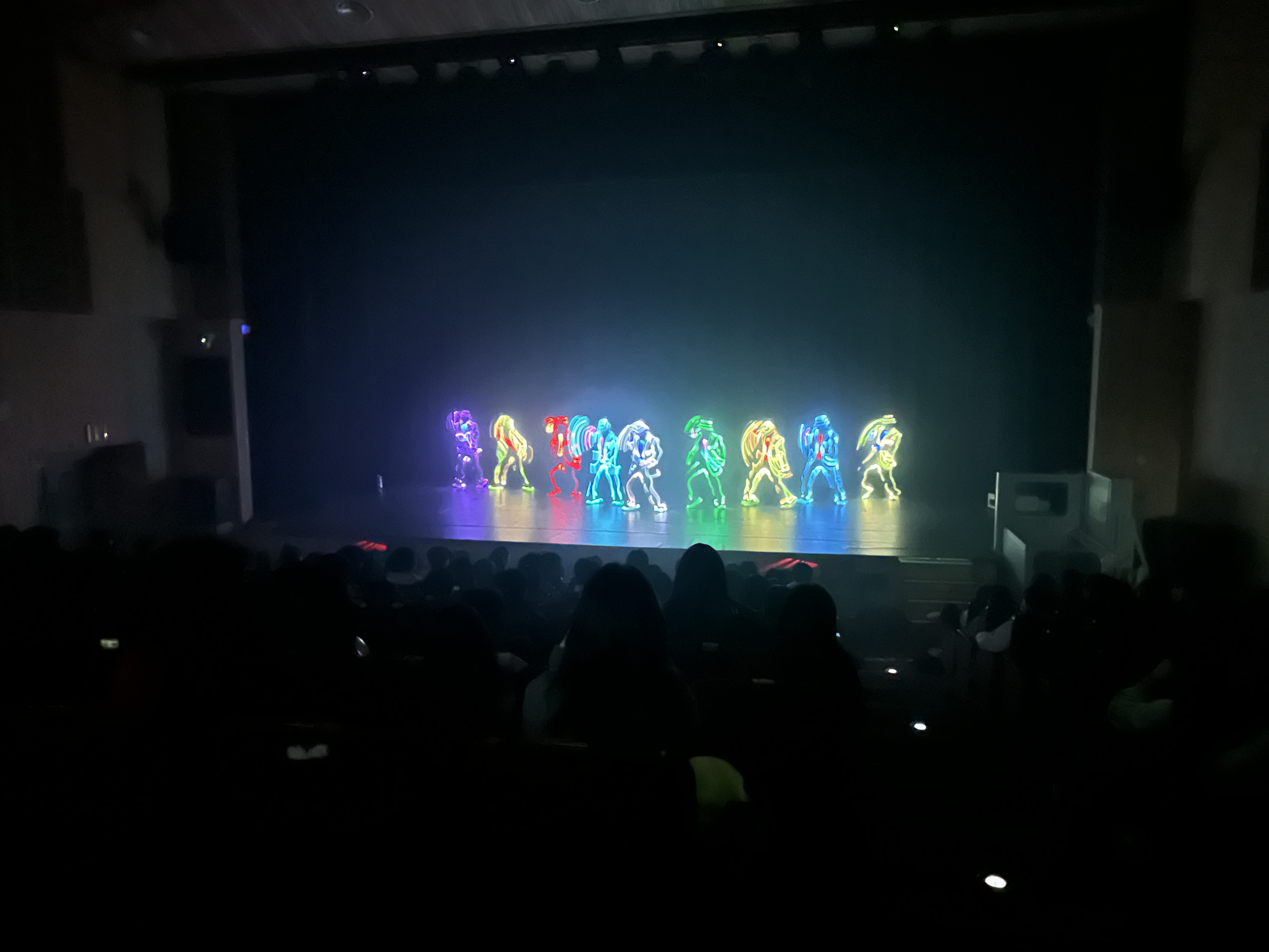 청소년 문화예술공연 '크리스마스 빛으로 춤추다'